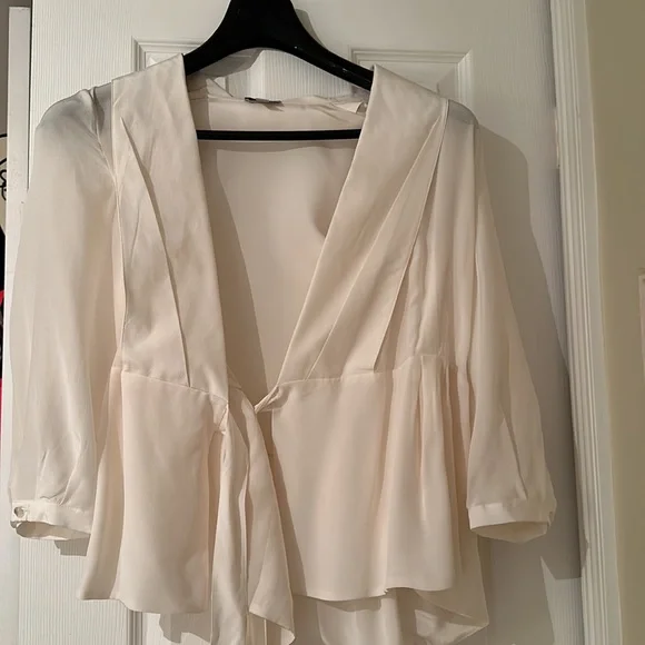 Blouse - Picture 2 of 3